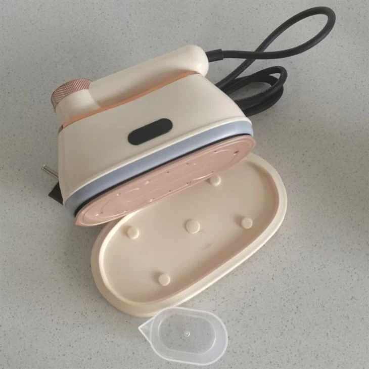 Corded Steam Iron